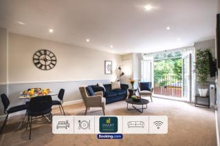 2 Bedroom Apartments By Smart Apartments Short Lets & Serviced Accommodation Apartment Southampton With Free WiFi - Southampton - 4