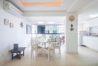 CLDA021 - Amplo apto todo climatizado no centro 3Q - 6