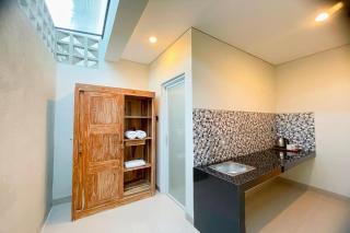 Sekar Tunjung Guest House Seminyak Bali - Seminyak - 5