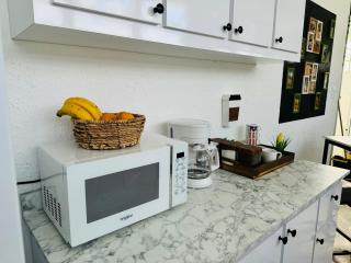 Savvys Place - Ponce - 3