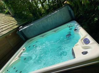 Dragonfly Lodge - - 6