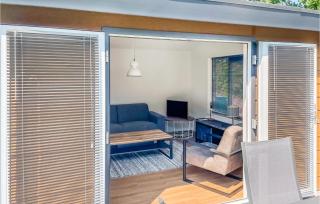 Stunning StaCaravan In Putten - Putten - 3