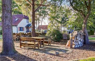 Beautiful Home In Fuhlendorf With Wifi - Fuhlendorf - 5