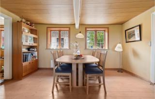 3 Bedroom Cozy Home In Østermarie - Østermarie - 6