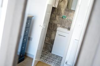 Thirlmere House - Air Host & Stay - 5 Bedrooms - Liverpool - 3