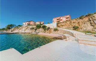 Stunning Apartment In Vlasici With Wifi - 6