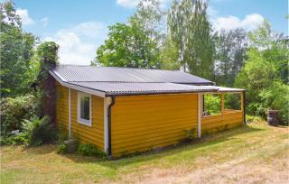 1 Bedroom Gorgeous Home In Backaryd - 2