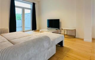 1 Bedroom Nice Apartment In Oostende - Oostende - 9