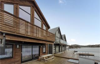Awesome Home In Urangsvåg With Wifi - Ervik - 7