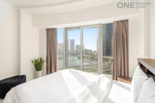 Stylish & Modern 3BR Apartment in Marina Stunning Views - 2