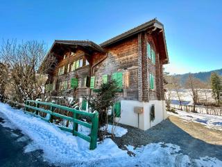 300 years old Chalet close to Center ski-lift - Chateau-d'Oex - 9