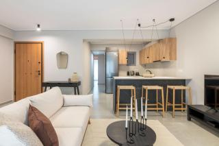 Awesome 2BR Apartment in Katechaki by UPSTREET - Atene - 3