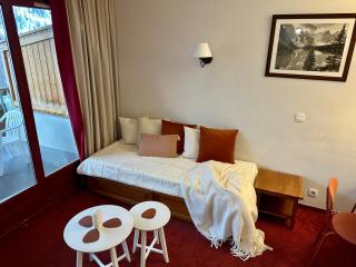 Évasion Alpine Vue Panoramique, WiFI et Garage - 7