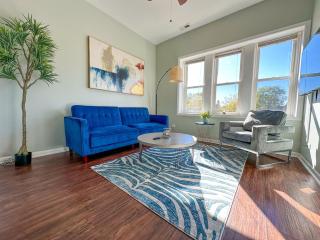 Spacious 2Br Family Oasis Irving Park 1W sleeps 6 - Chicago - 3