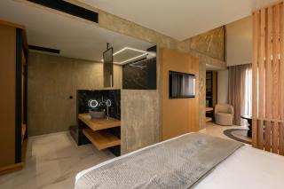 Santo Mangata Boutique Hotel and Spa - 2