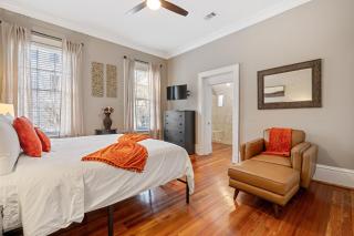 Sleeps 16! Walk To Broughton And River Street!-1-3 - 2