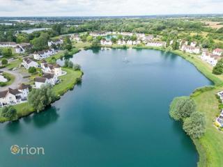 Windrush Lake 66, Sun Kissed Lodge - South Cerney - 8