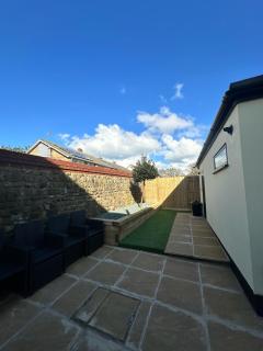 Bronte Cottage - Quirky, central, 2bed, seaside - Hornsea - 5