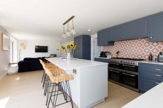 Ultimate beach house with pool in West Wittering - 1