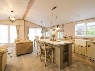 Debonair Lodge - 2