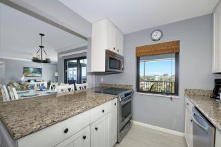 Bel Air Beach Club Penthouse 503 by Sun Palace Vacations - Fort Myers Beach - 2