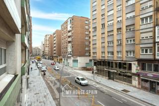 MyHouseSpain - Piso nuevo en el centro de Gijón - Gijón - 1