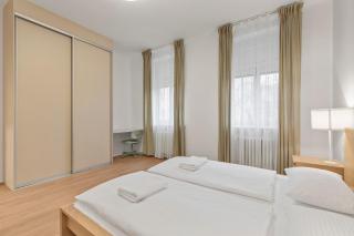 The Capital Retreat Apart - 5