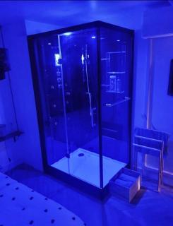 Love Room Charnelle, Chic, Hammam, Clim - 1