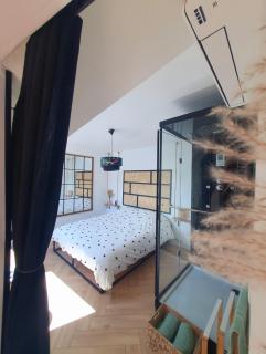 Love Room Charnelle, Chic, Hammam, Clim - 0