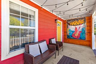 Perfect Sleep 20 Downtown 10 Queen Beds - Nashville - 2