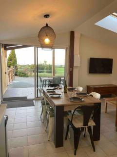 Gîte à la campagne, piscine classé trois-étoiles N2 - Verruyes - 5