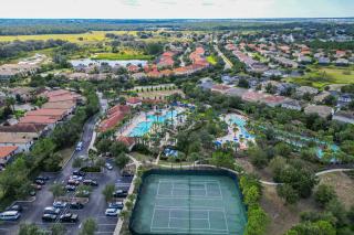 Brand New 5 bedroom 4 bath pool home 263 - Davenport - 5