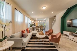 Brand New 5 bedroom 4 bath pool home 263 - Davenport - 1