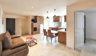 Maison charmeur avec jardin à Puy-l'Évêque et piscine partagée - 7