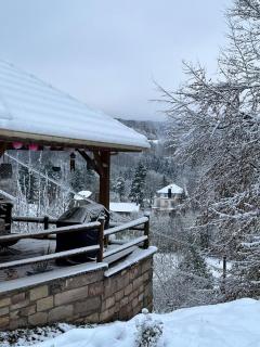 Cabane, Kota Gri'hôtes - 8
