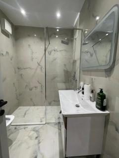 The perfect modern apartament - Tirana - 5