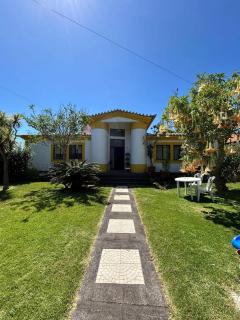 Charming house with sea view in Angra do Heroísmo - 0