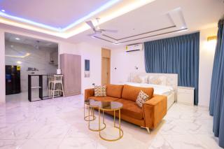 Cozy Nest Studio at East Airport - 2