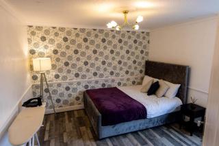 HouseSleep14-FreeP-Garden-Bbq-Patio-PoolTable - 2