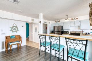 6 Bedroom Huge Decks Pets Oceanfront - Palm Coast - 5
