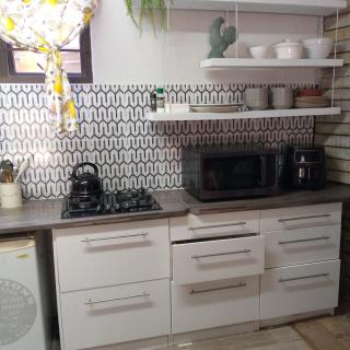 95 on 15th Downstairs - Rustic - East London - 3
