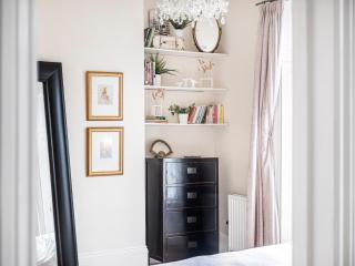 Chic & Cosy Flat with Terrace, 5-Min Walk to Pimlico Tube, Pet-Friendly - Londra - 5