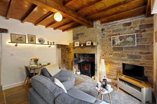 Waterview Cottage - a peaceful riverside location - Holmfirth - 9