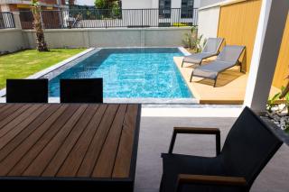 Villa merkez havuzlu odalarbanyolu - 5