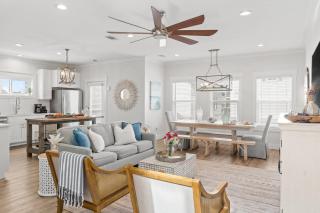 Blue Surf Lane Miramar Beach Home w Pool Firepit Golf Cart Quick Beach Access - Destin - 3