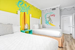 Centre Court Luxury, 3 bed, 3 bath, Private Balcony, 1026 - 7