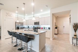 5B/4.5B Pool and Resort - Davenport - 7