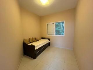 Casa com lazer 5 quartos em Condomínio 200 metros da Praia - São Sebastião - 1
