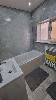 Cosy Retreat Your Home Away - Portsmouth - 9