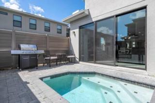 Beautiful 4 Bed3.5 Bath with Jacuzzi - Kissimmee - 0
